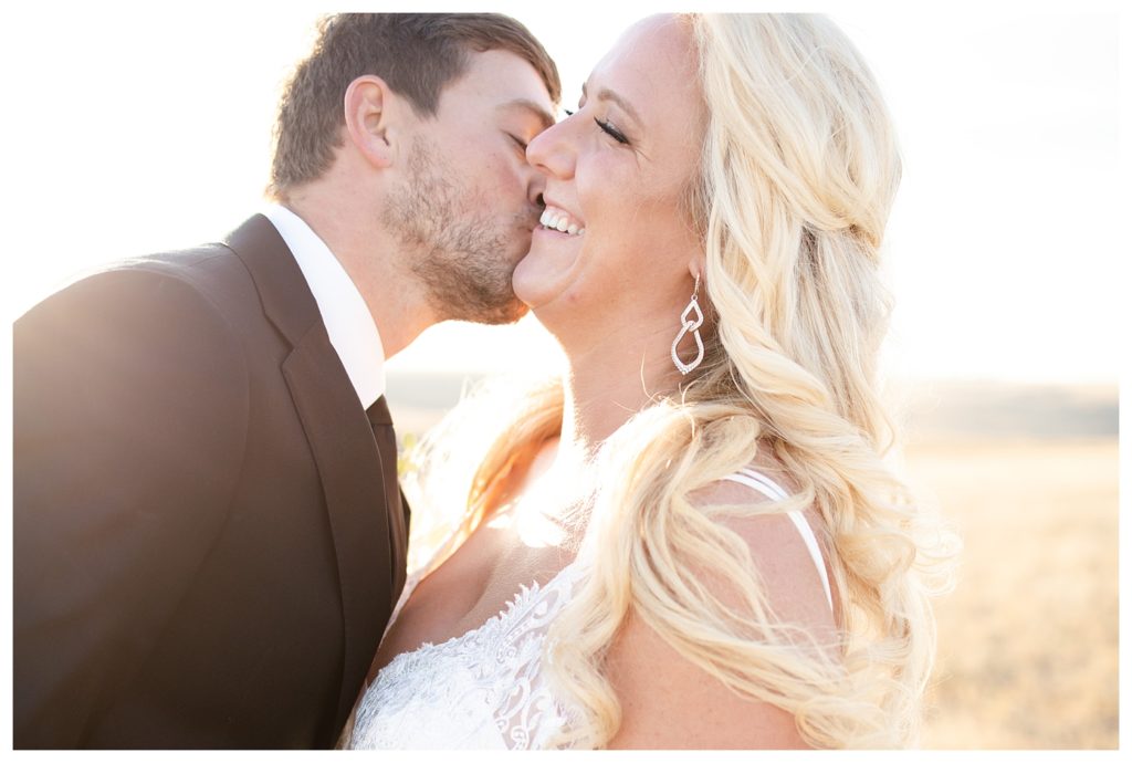 South Dakota wedding photographer - 5 ways to reduce budget on your wedding