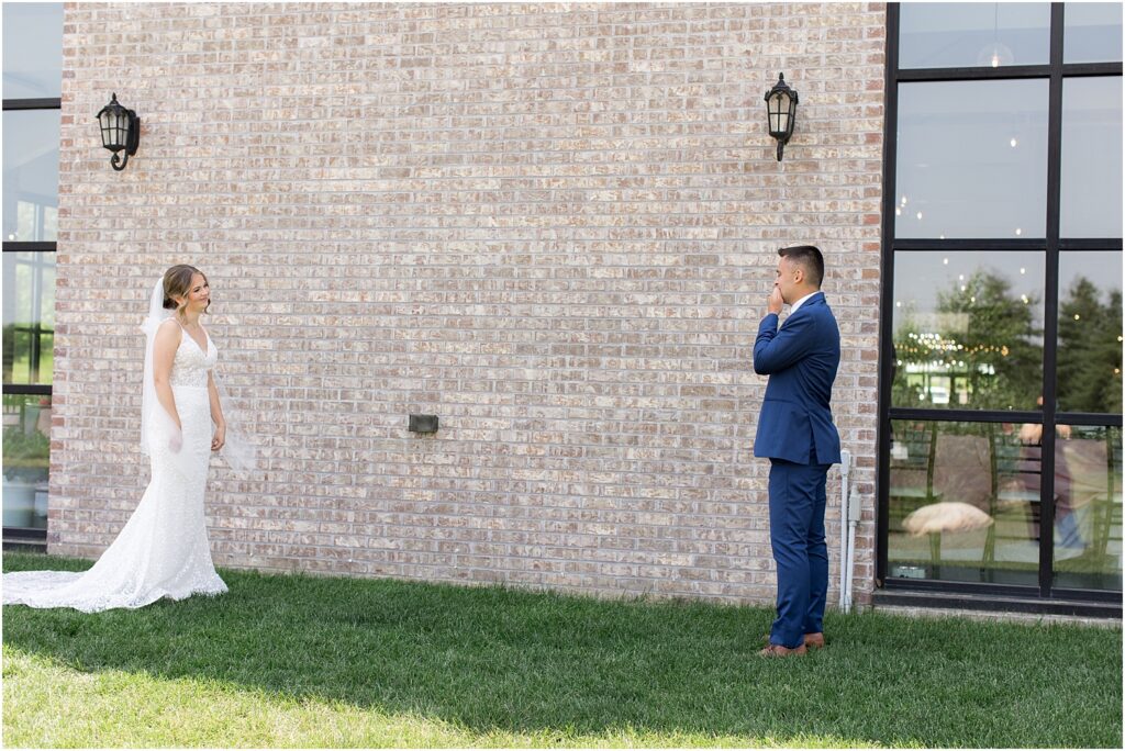 Summer outdoor wedding - Sioux Falls, South Dakota - The Atrium